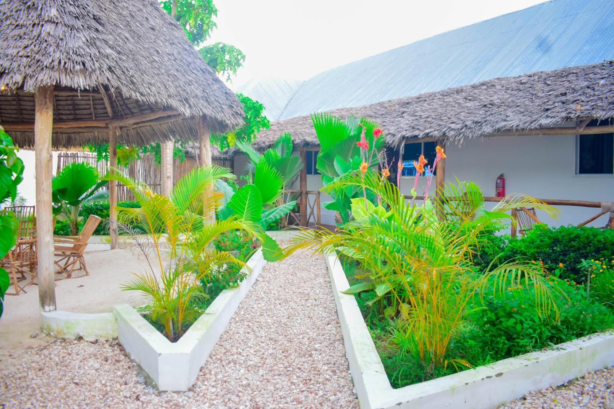Uhuru House And Restaurant Nungwi Eksteriør bilde